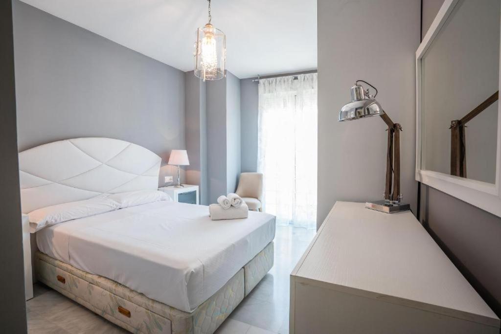 Apartamento Centrico Frente Villa Oniria กรานาดา ภายนอก รูปภาพ